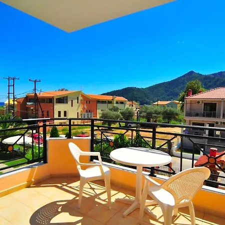 Room In Studio - Hotel Georgia - Peaceful Room Near Golden Beach In Thassos Island * 克里斯阿穆迪亚